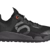 Paar Five Ten Trailcross Lt MTB Schoenen Zwart Rood
