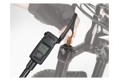 Topeak Pocket Shock Digital HP Suspension Pump Black 5 Topeak Pocket Shock Digital HP Suspension Pump Black -Mtb-Mountainbiken Winkel 189660260d97482421f70.78889337