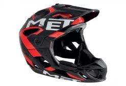 MET PARACHUTE Helm Zwart Rood